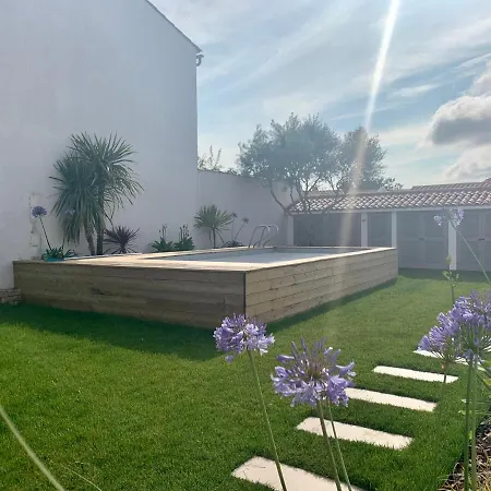 Cap O Sud Grande Maison Avec Piscine A St Martin De Re Saint-Martin-de-Ré