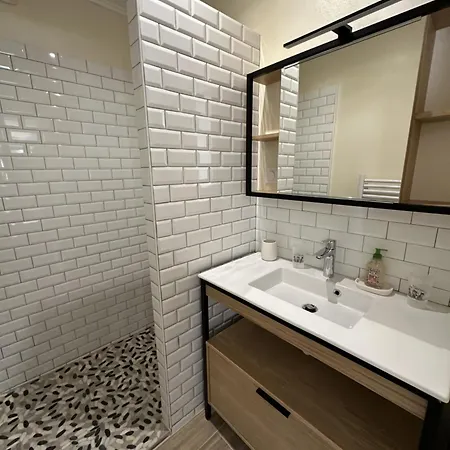 بيت للعطل Cap O Sud Grande Maison Avec Piscine A St Martin De Re *